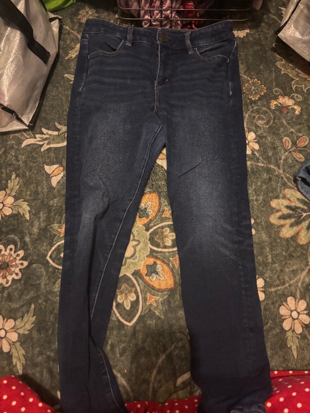 Dark wash AE jeans